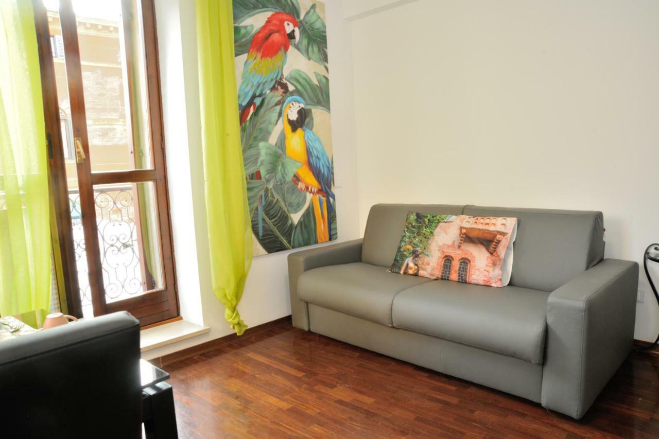 Amanti Due Apartments เวโรนา ภายนอก รูปภาพ