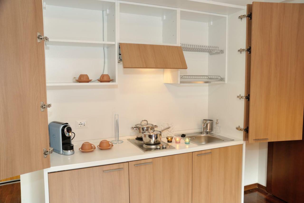 Amanti Due Apartments เวโรนา ภายนอก รูปภาพ